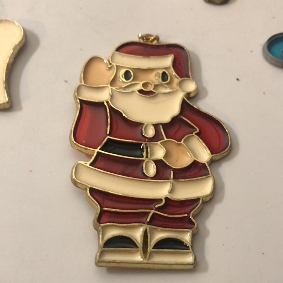 christmas Tree Hanging Stained Glass ornaments Size 3.25”x2.50”(6 pieces) - Picture 14 of 16